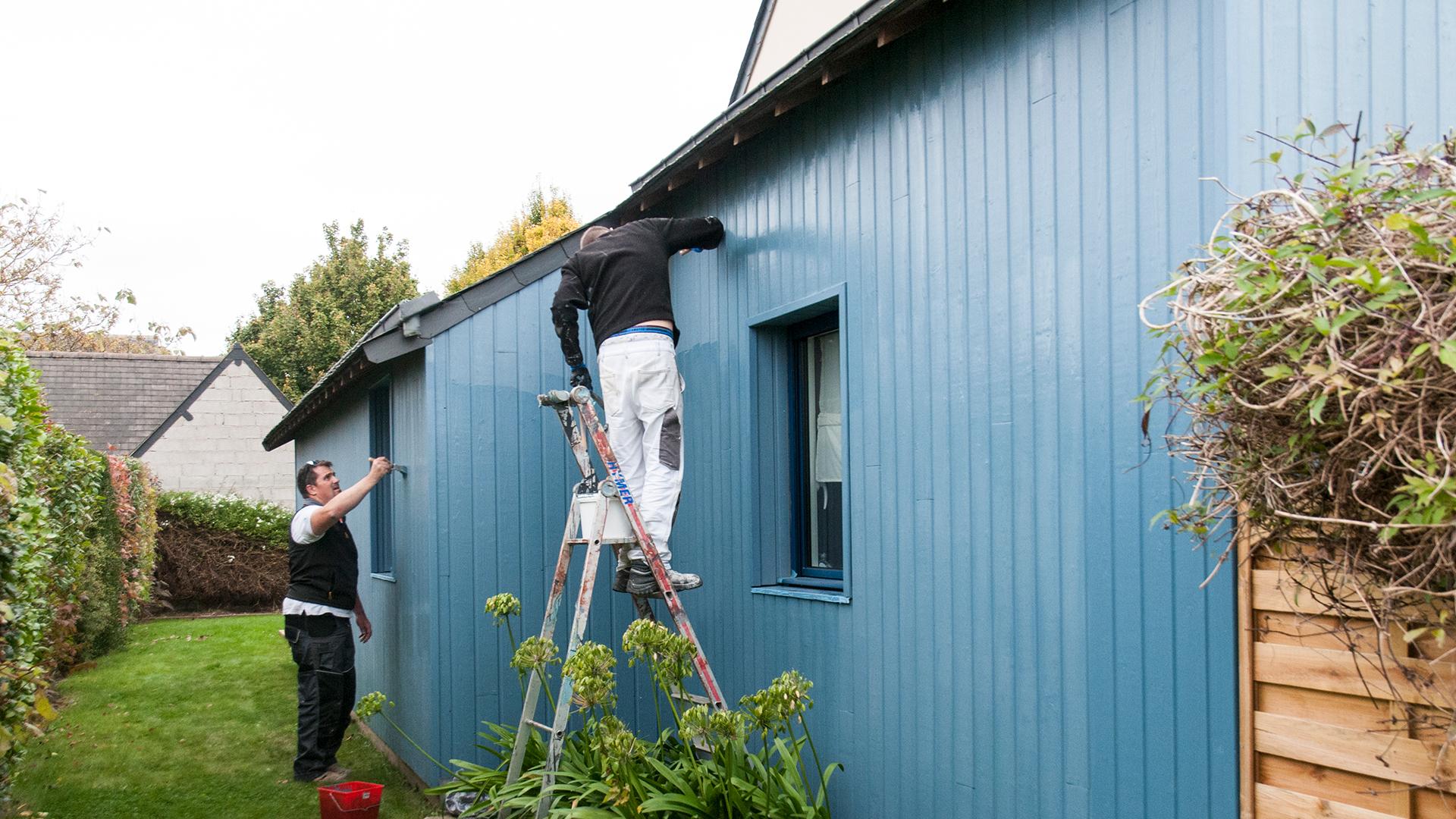 Comment nettoyer et entretenir un bardage en bois ?