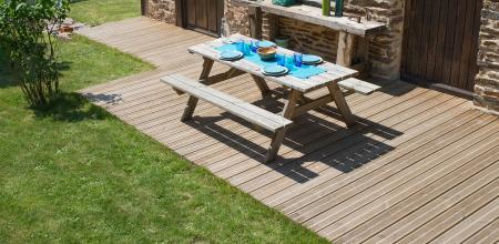 Amenagements exterieurs : terrasse en bois
